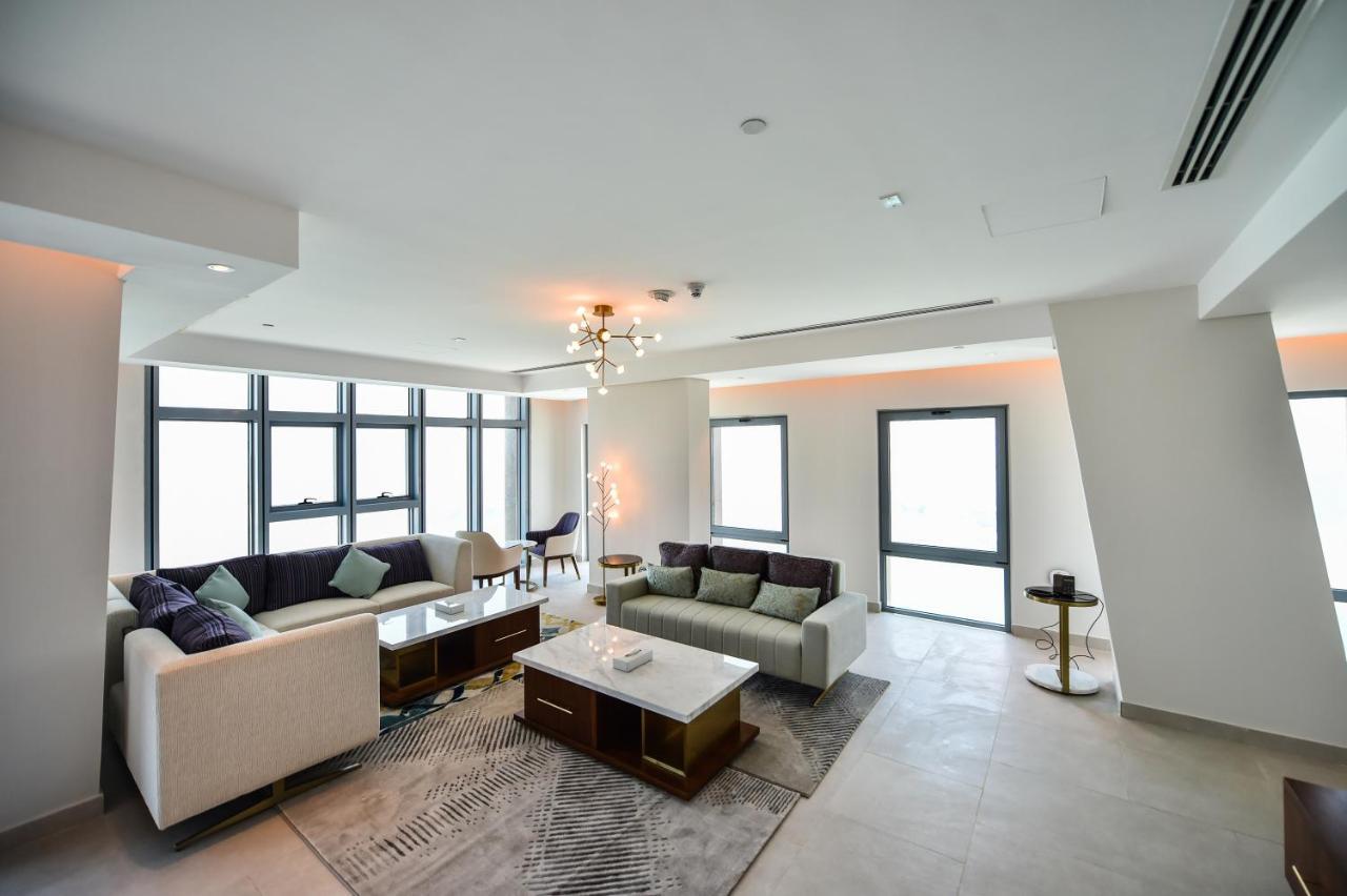 Waterfront Hotel Apartment Lusail Exteriör bild The Sky Lounge