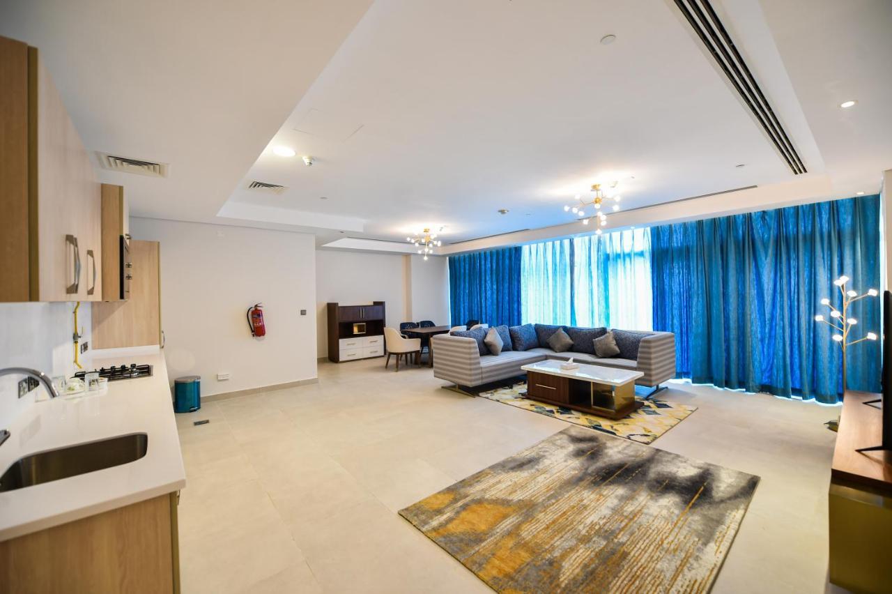 Waterfront Hotel Apartment Lusail Exteriör bild A living room in a typical apartment