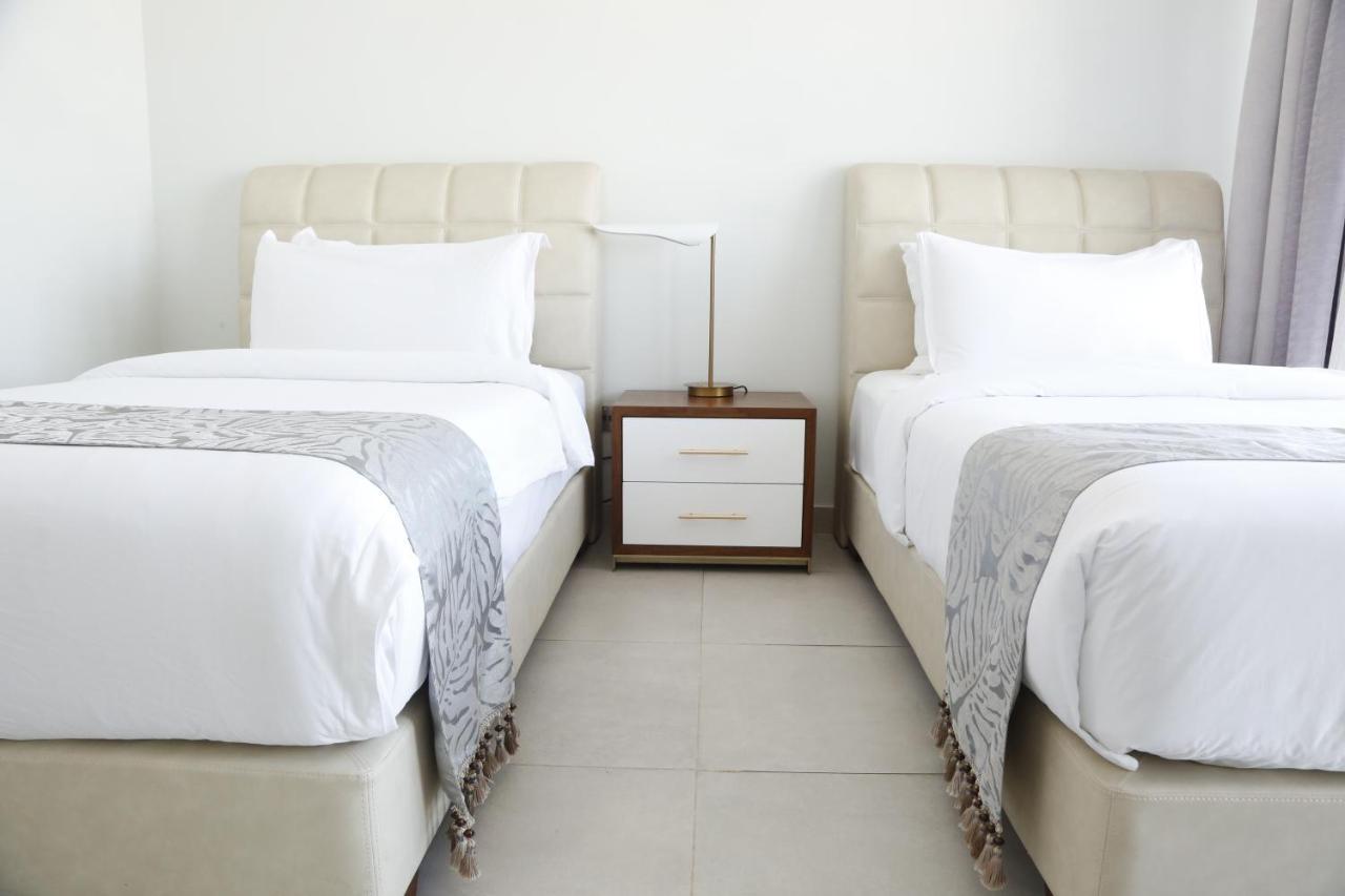 Waterfront Hotel Apartment Lusail Exteriör bild Two beds