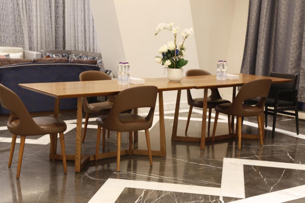 Waterfront Hotel Apartment Lusail Exteriör bild A meeting room at the Embassy of the United Kingdom in Riyadh